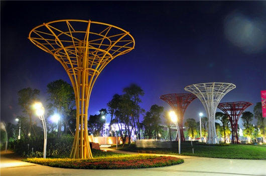 �����@���@ ����������