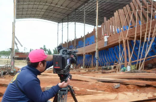 �V������������