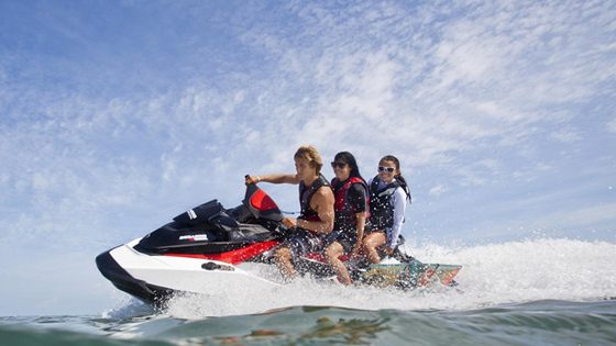 �������ލu���V������������