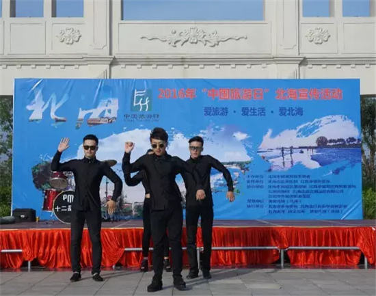 �����������V������������