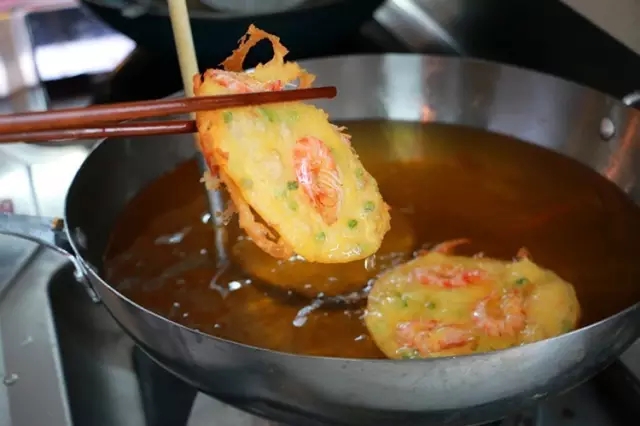 �������V������������