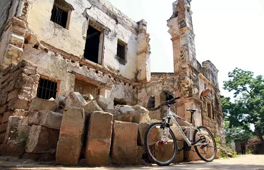 �������ލu���V������������