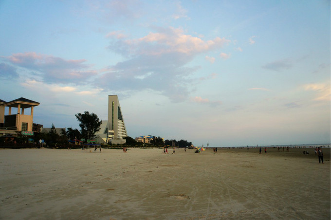 �����������y�����V������������