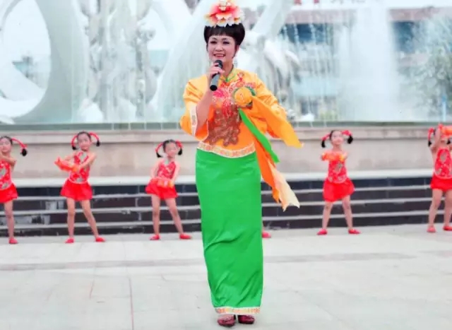 �������������V������������