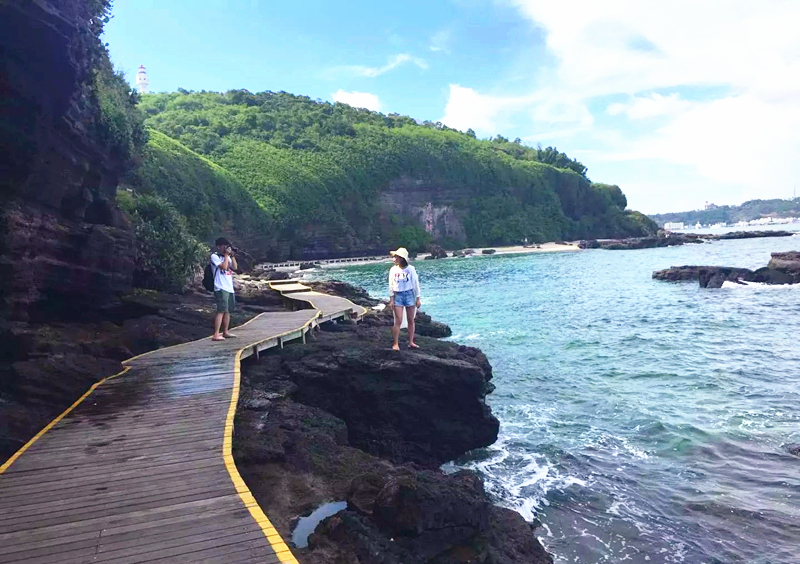 �������������ލu�������V������������