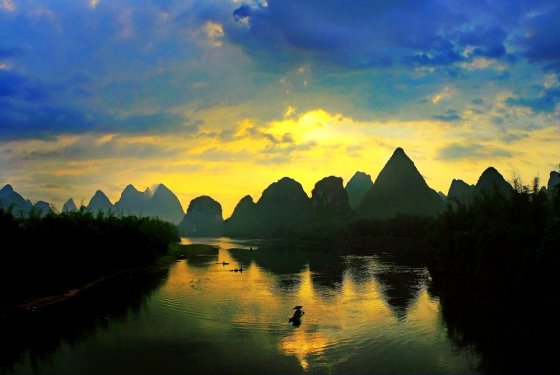 ��(m��ng)�õĖ|��ɽˮ